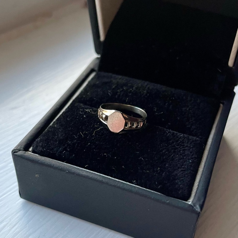 Vintage 10k Infant Signet Ring Charm